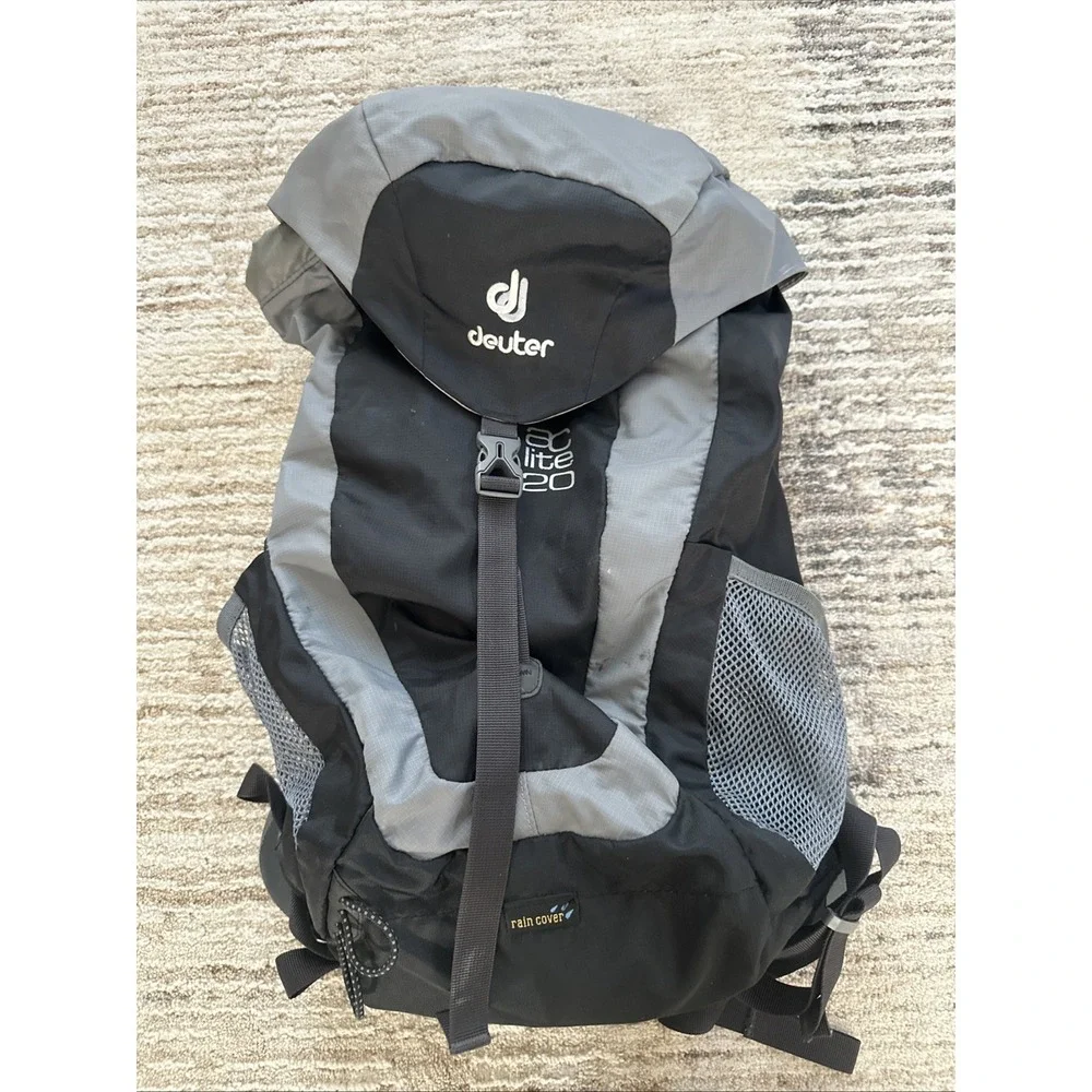 Deuter AC Lite 20L Rucksack Grau Schwarz Aircomfort Wanderrucksack Gray/Black